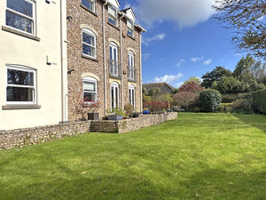 Photo 13- click for photo gallery